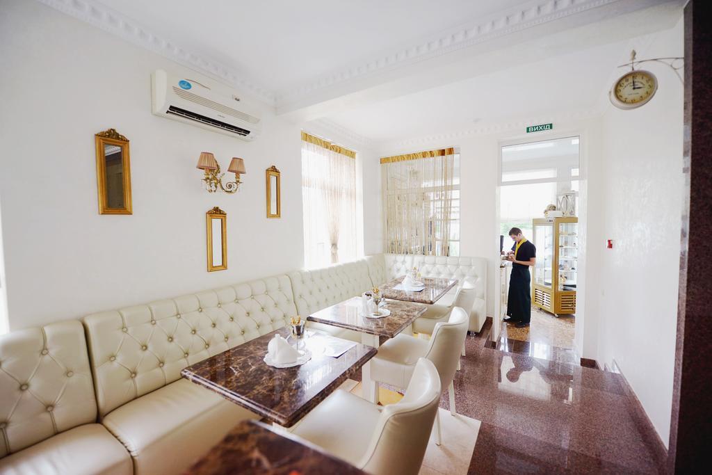 Hotel Afrodita トラスコヴェッツ エクステリア 写真